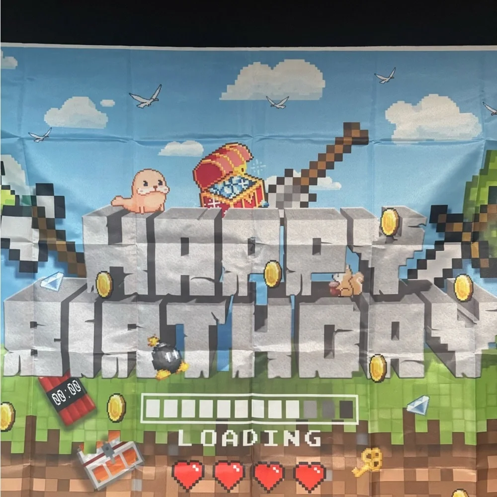 MINECRAFT Pixelated Birthday Party Supplies Set